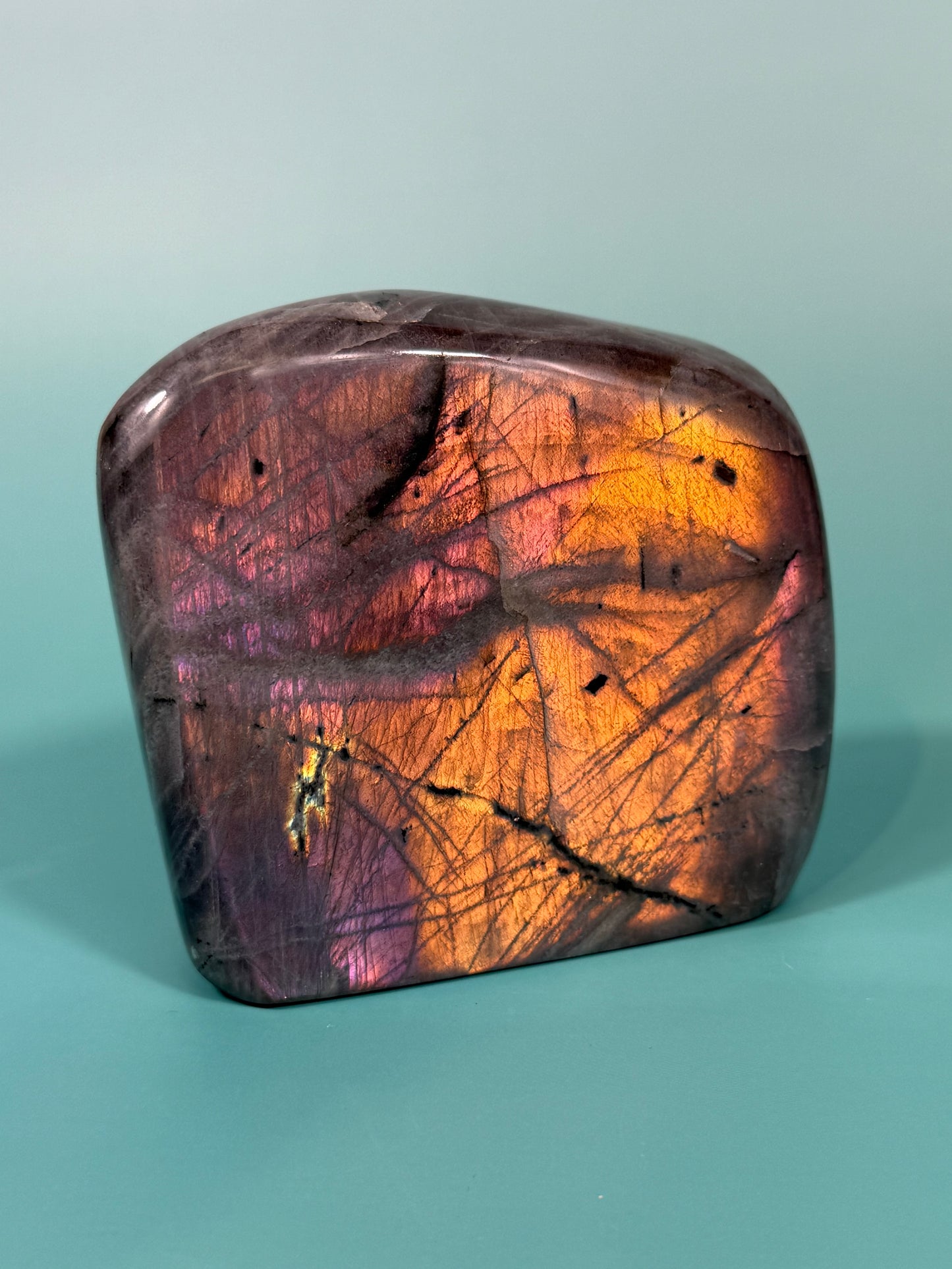 Sunset flash labradorite Freeform D