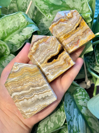 1 intuitive yellow crazy lace agate tower from Indonesia