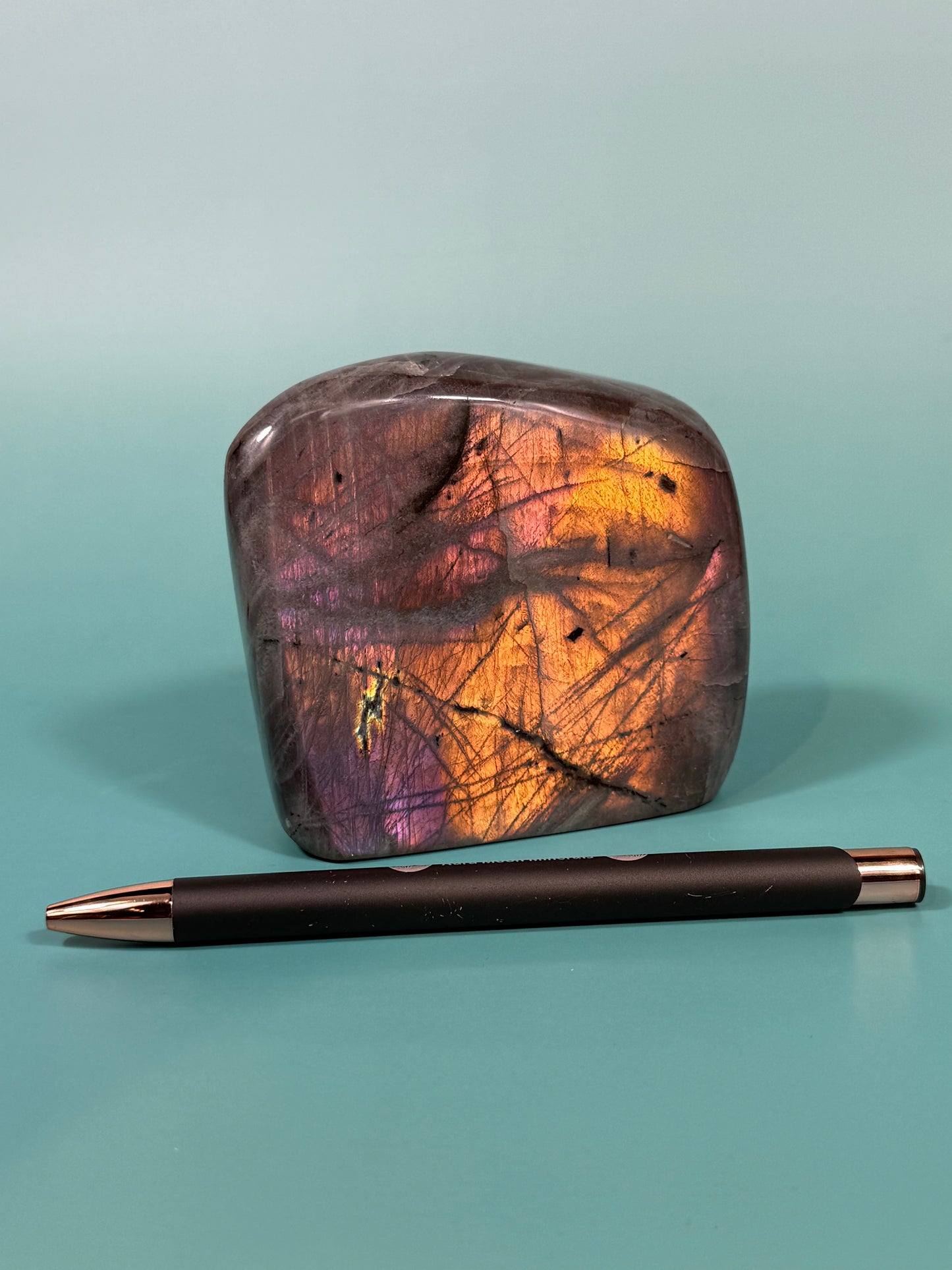 Sunset flash labradorite Freeform D