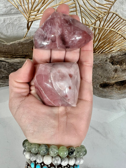 1 juicy guava quartz Freeform from Brazil