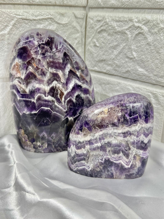 You pick! Chevron amethyst Freeform’s from Africa