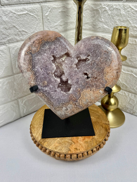 XL purple/pink amethyst heart on stand from Brazil