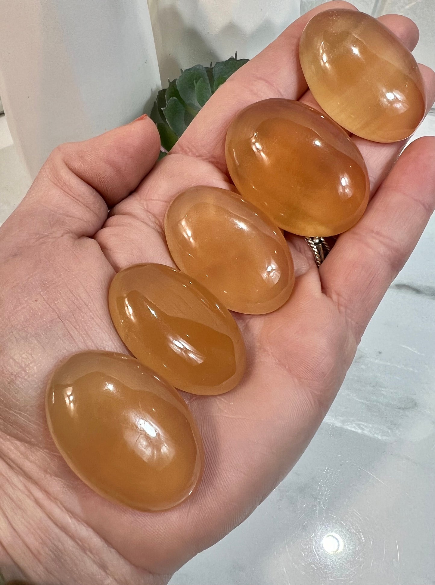 1 honey calcite cabochon