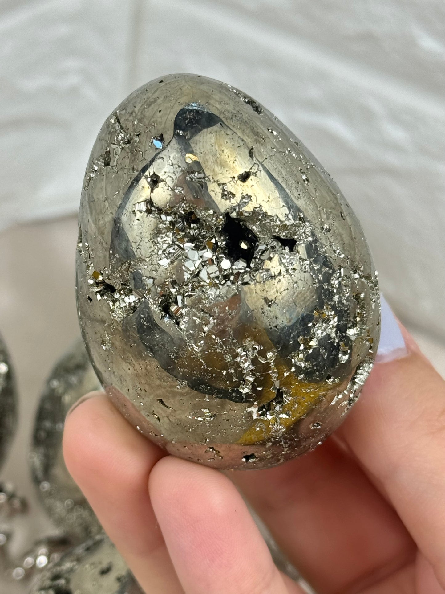 1 Druzy pyrite egg from Peru