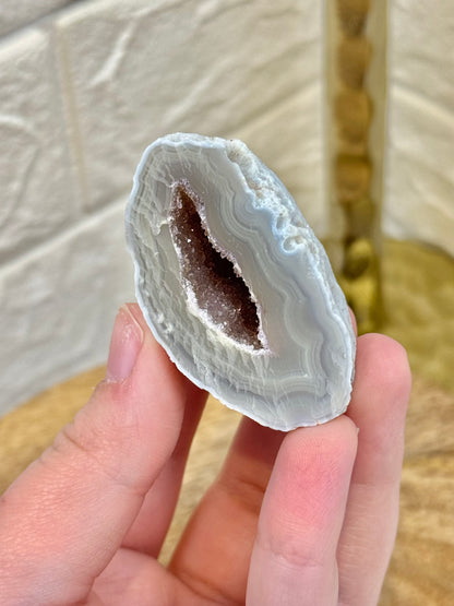 1 intuitive druzy geode from Brazil