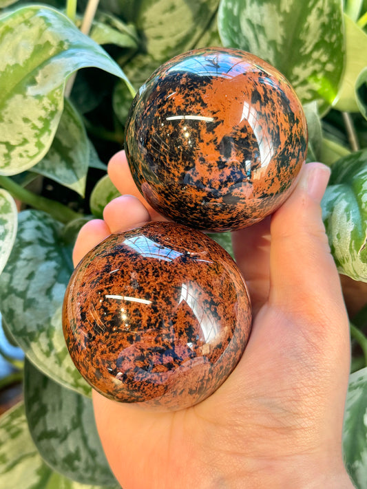 1 pretty mahogany obsidian sphere