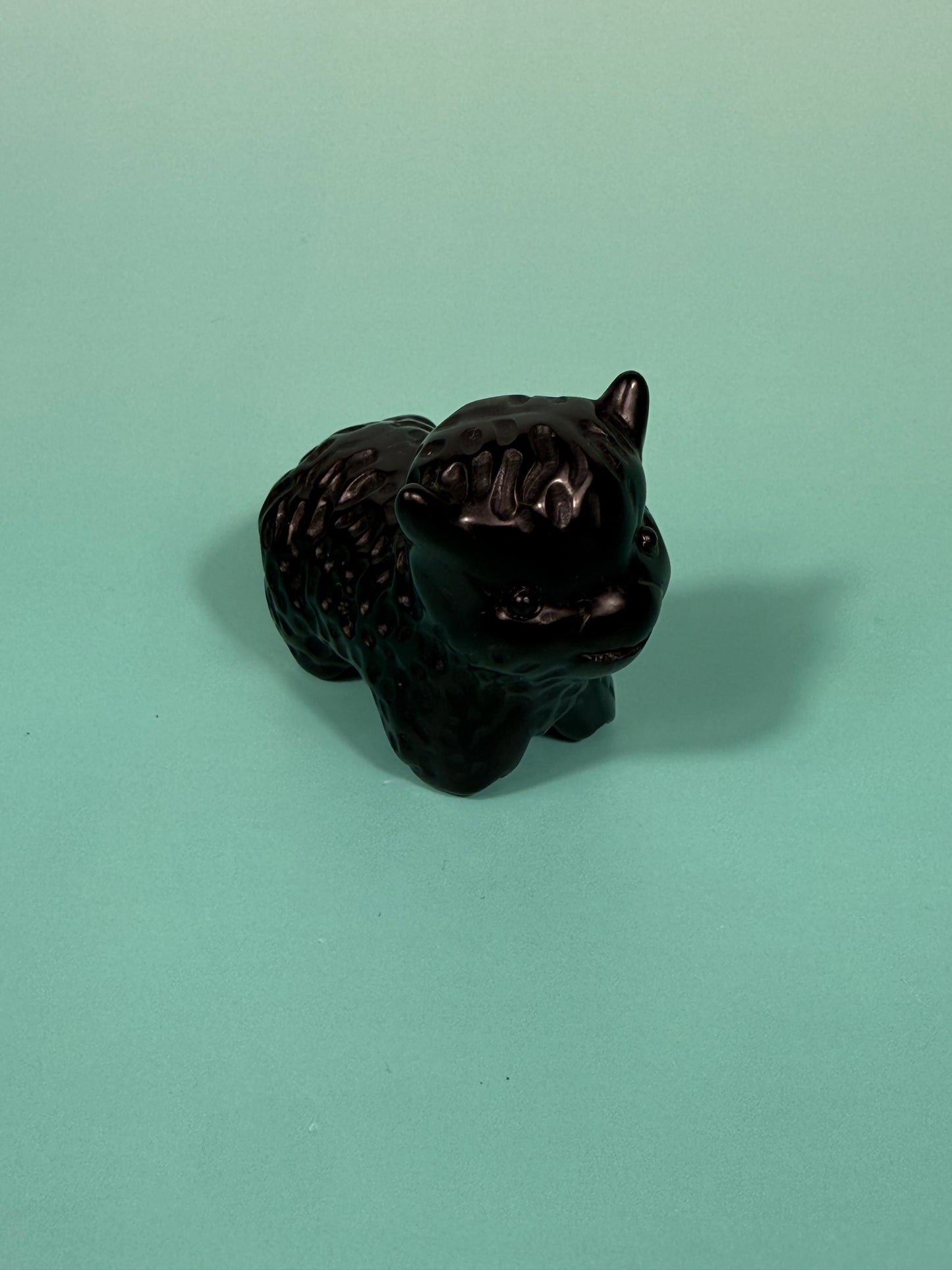 Black obsidian Highland cow