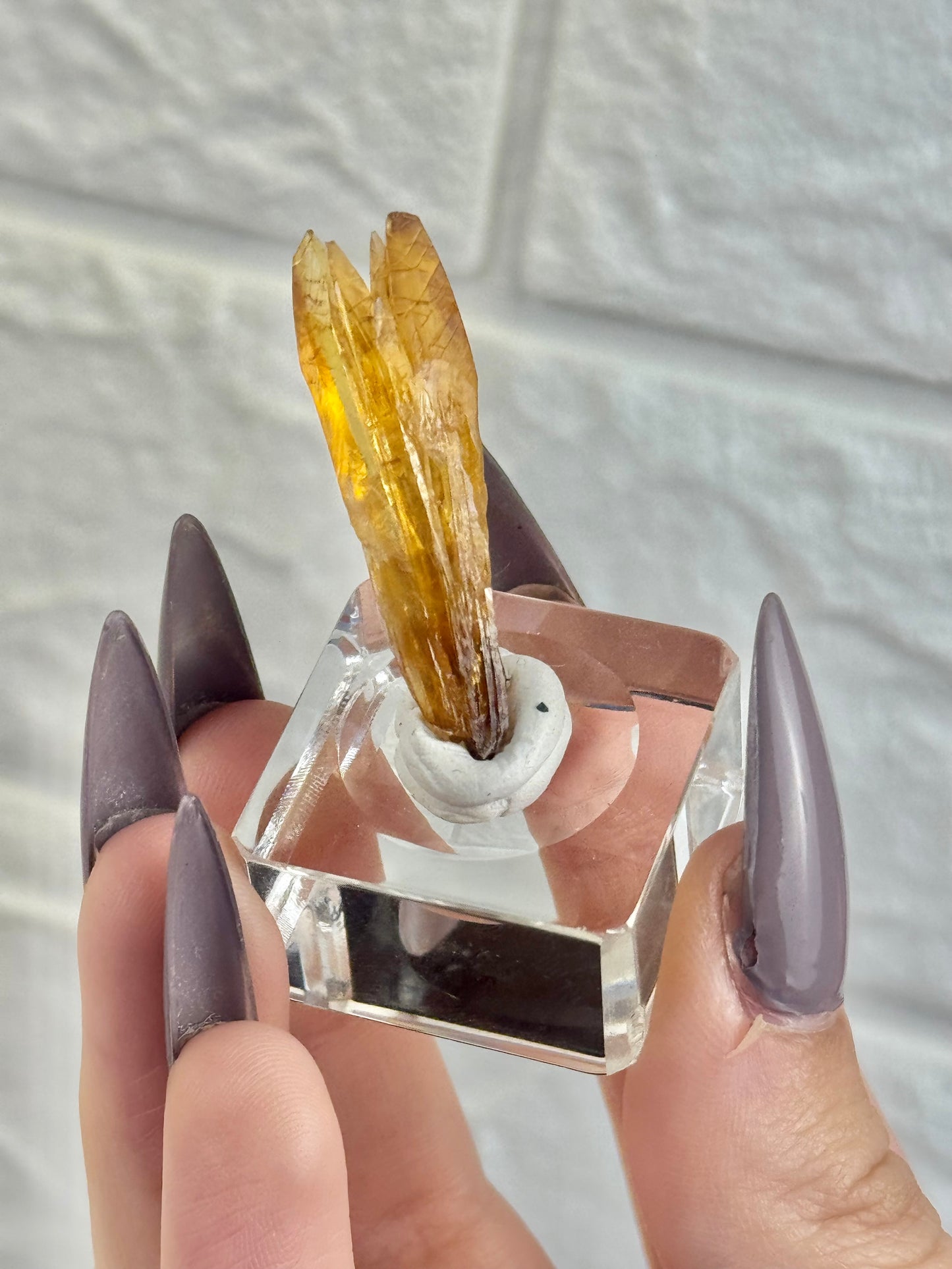 You pick! Amber calcite specimens from Vietnam