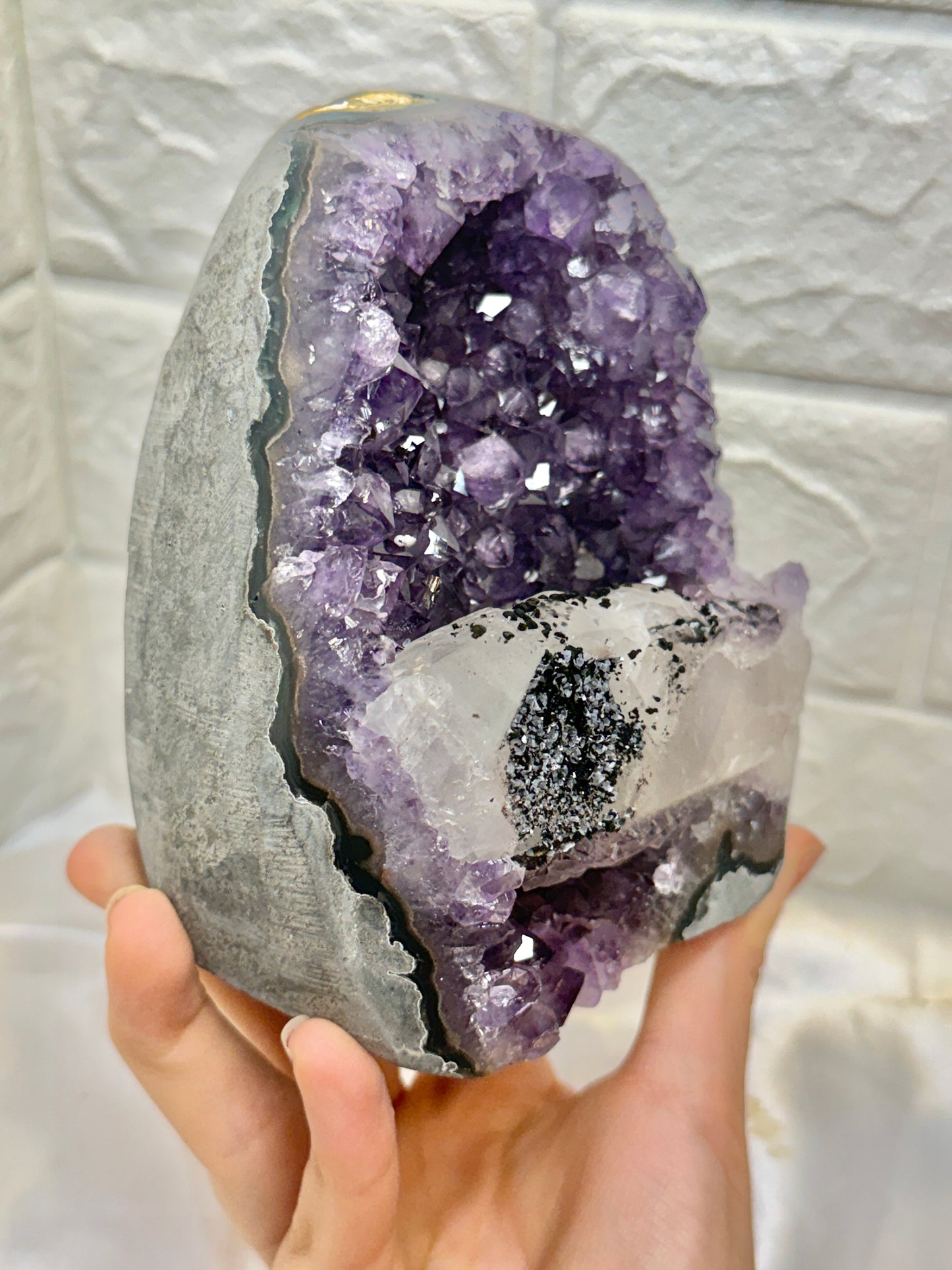 Incredible purple Uruguay amethyst with calcite and goethite G