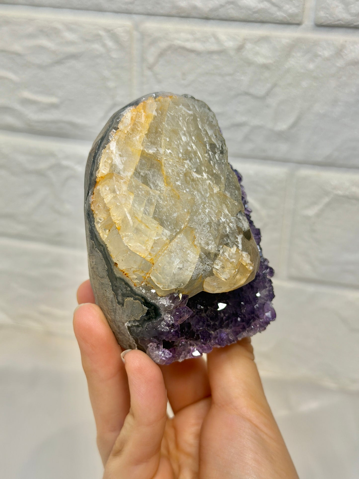 Stunning purple Uruguay amethyst with calcite Y