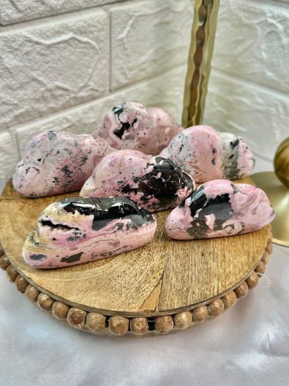 1 bubble gum pink Peruvian rhodonite cloud