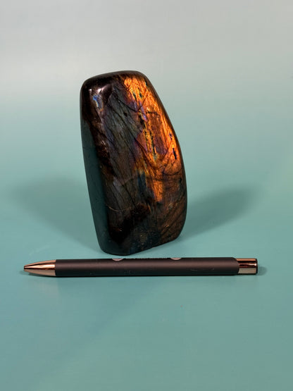 Stunning bright flash labradorite Freeform H