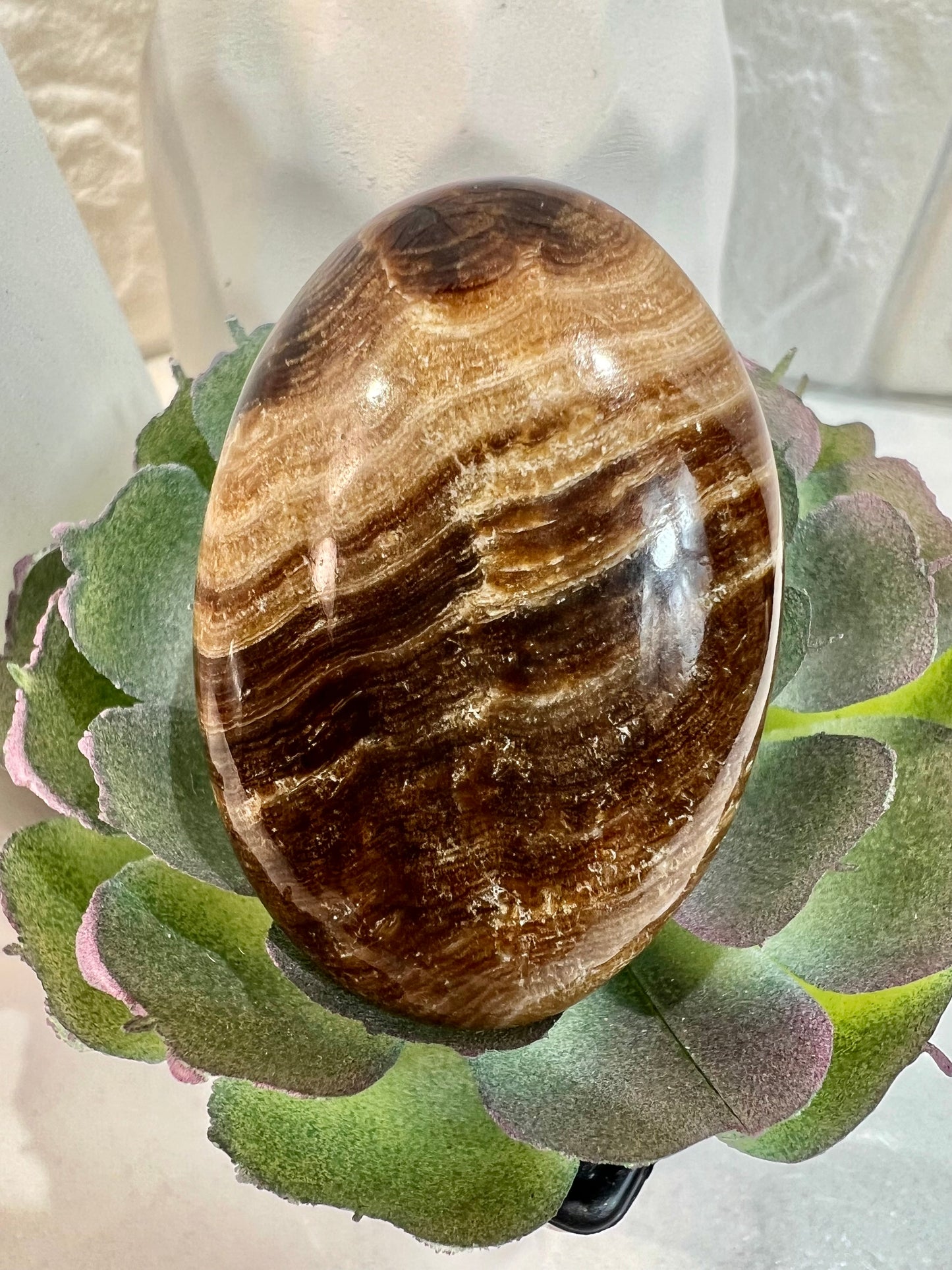 1 chocolate calcite cabochon