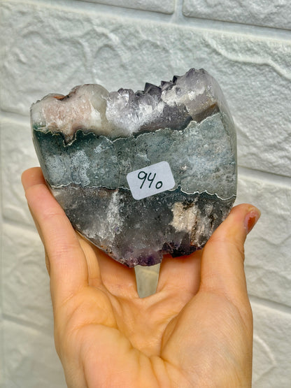 Stunning purple Uruguay amethyst with calcite O