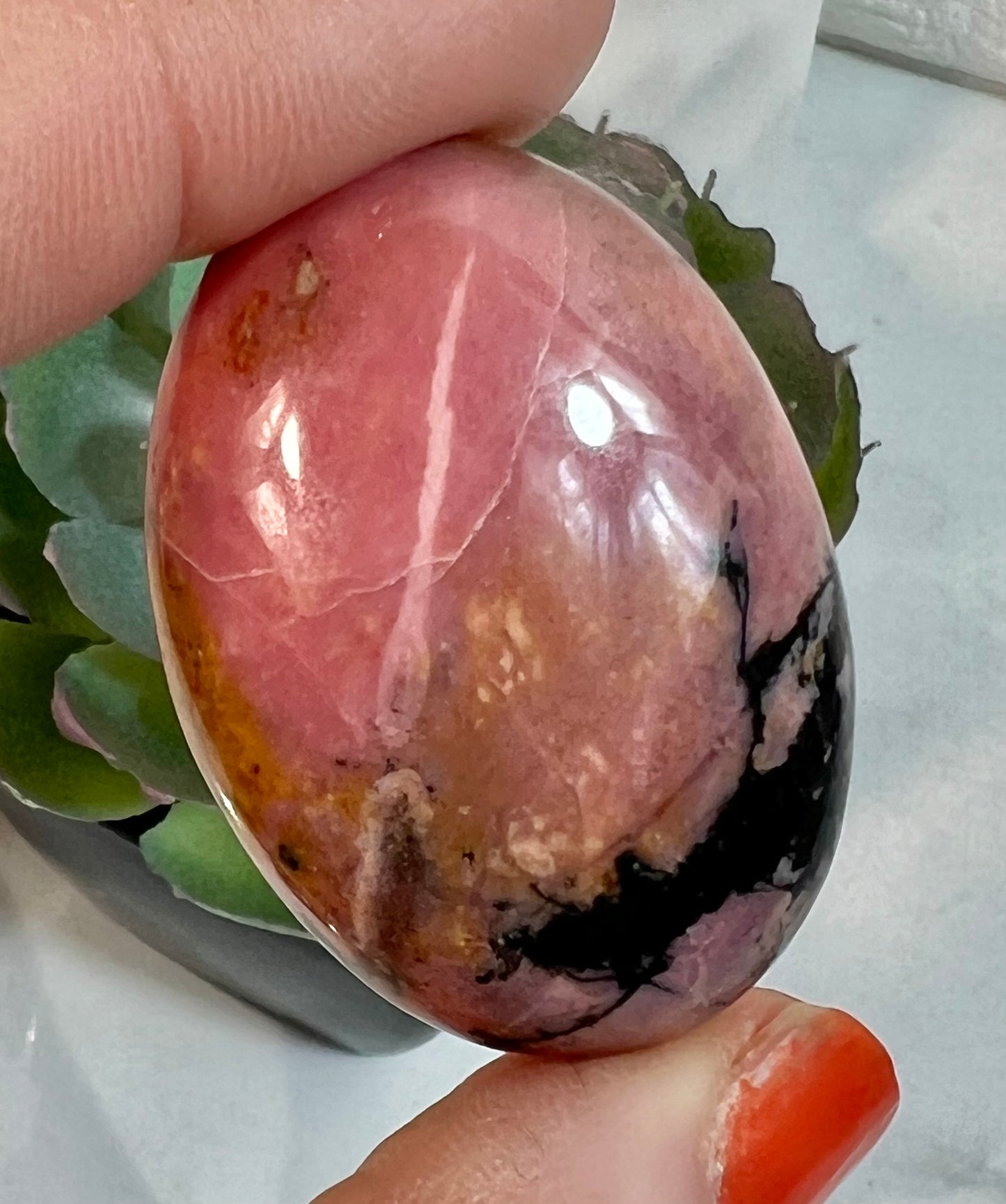 1 rhodonite cabochon