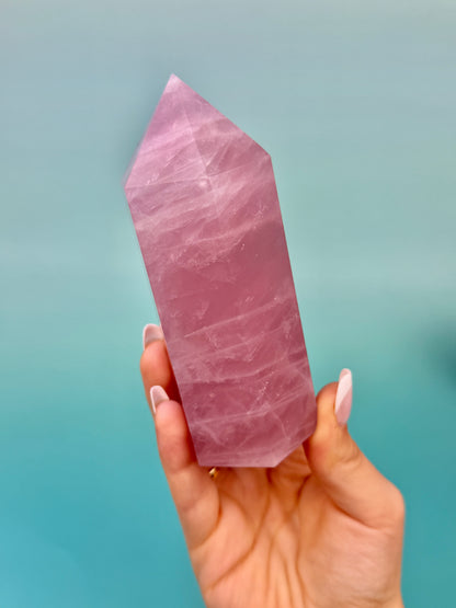1 juicy deep pink rose quartz tower