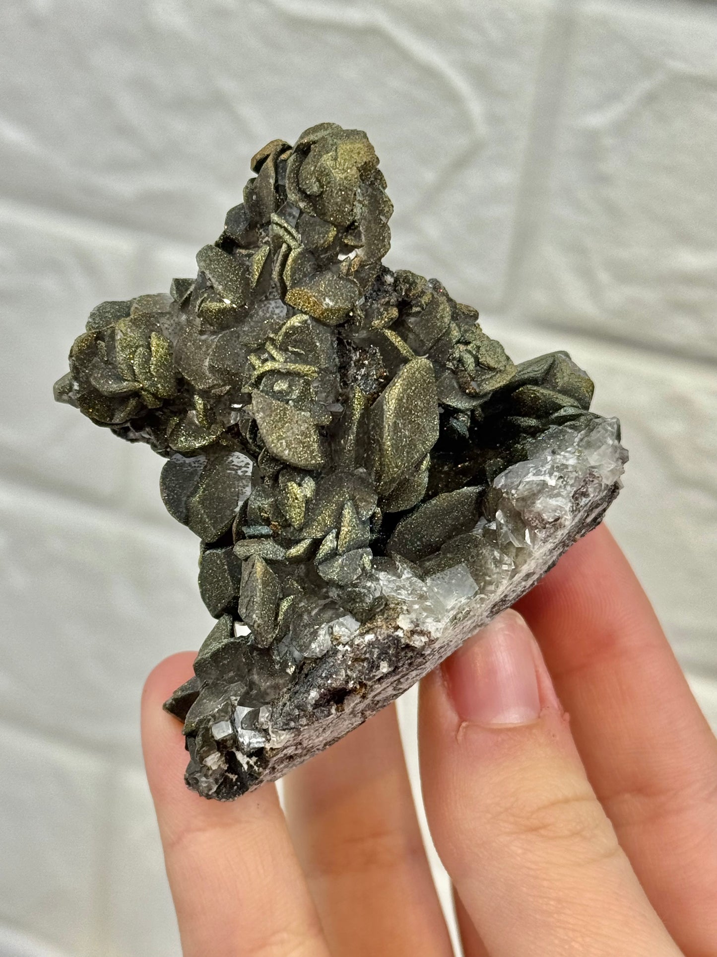 You pick rainbow chalcopyrite coated Benz calcite from China