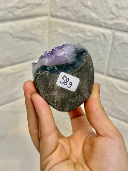 Juicy deep purple Uruguay amethyst with calcite G