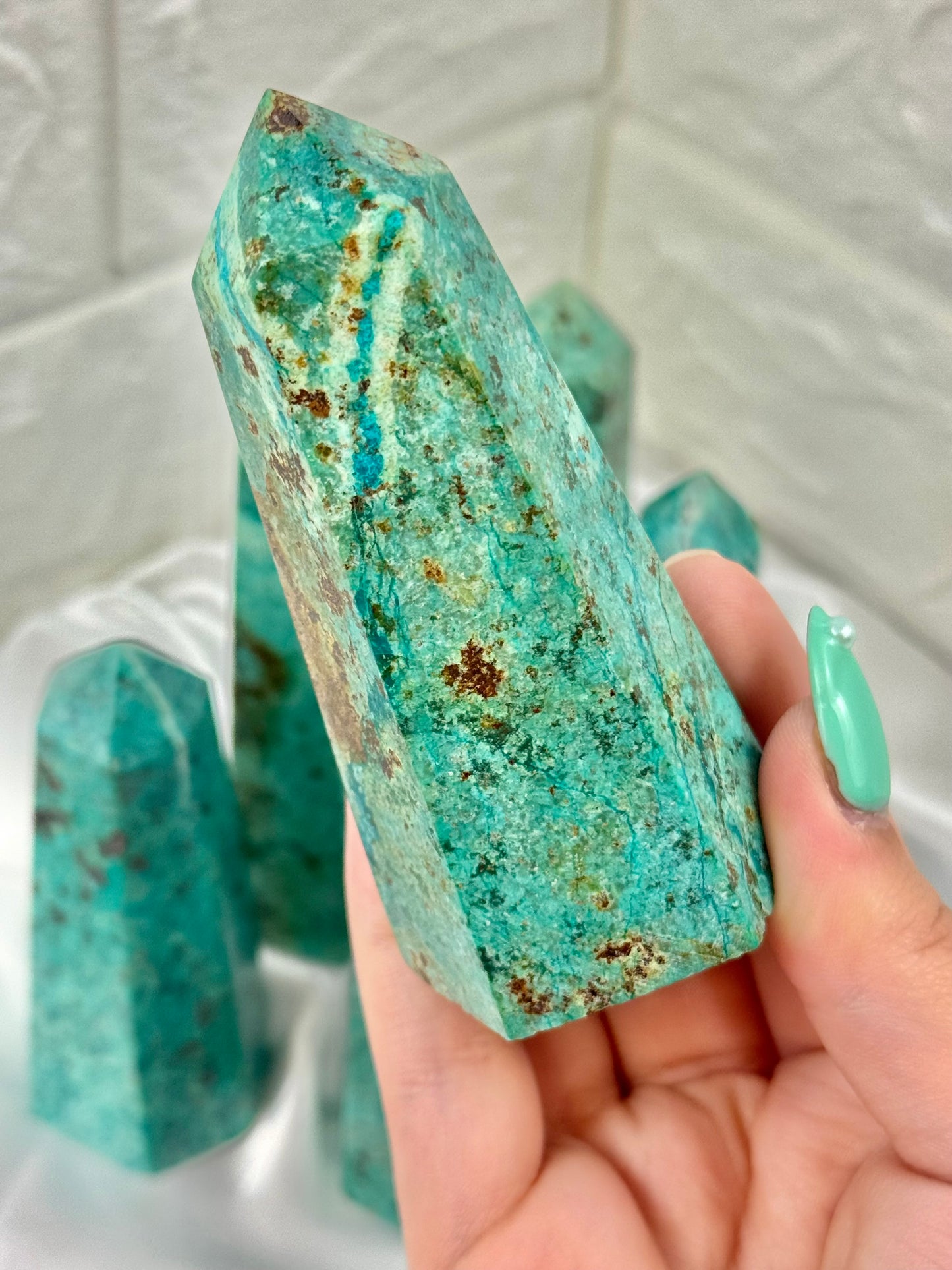 1 beautiful chrysocolla tower from Peru