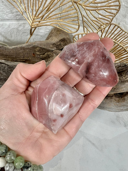 1 juicy guava quartz Freeform from Brazil