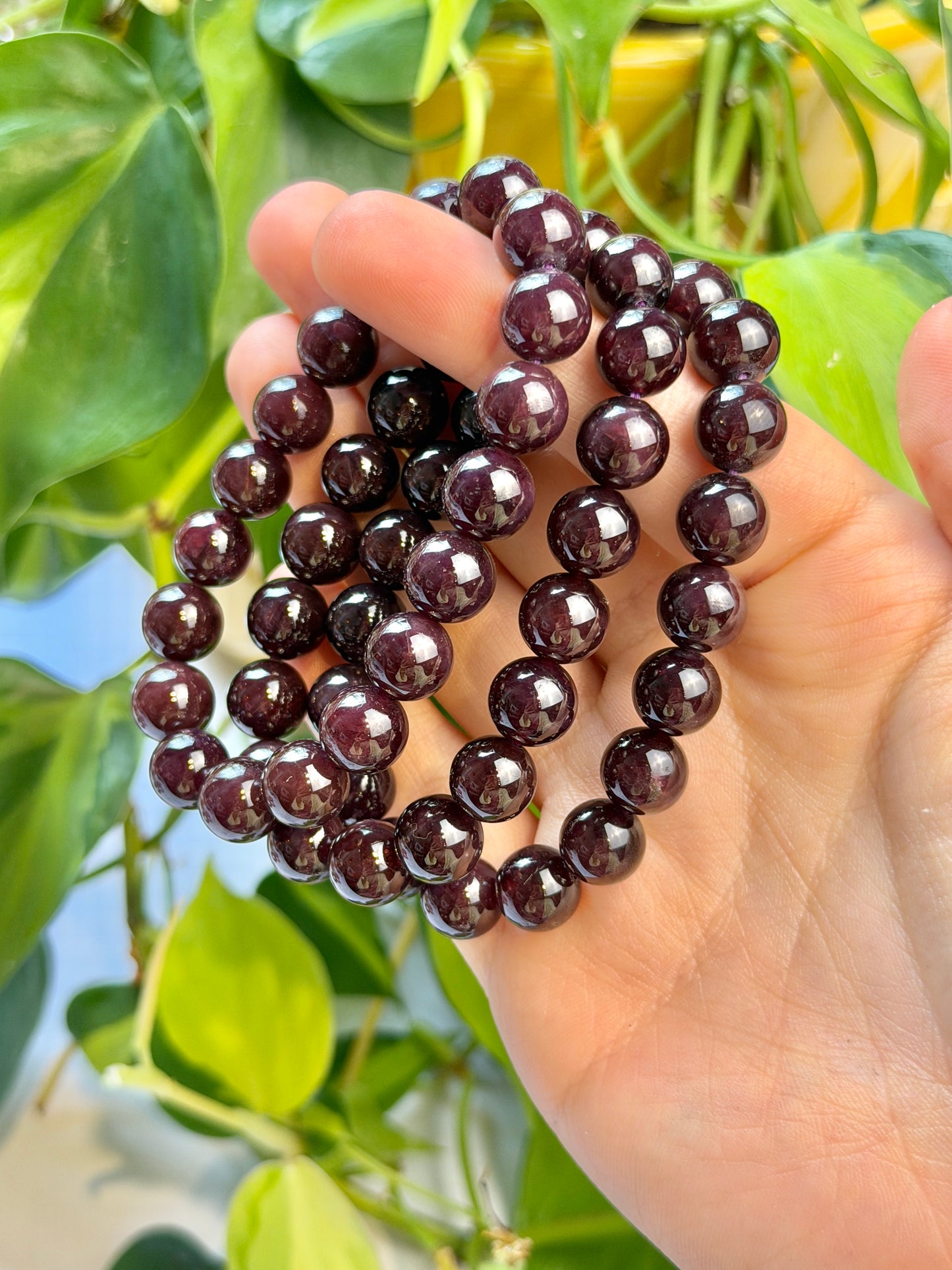 HQ 10MM Star Garnet Bracelet