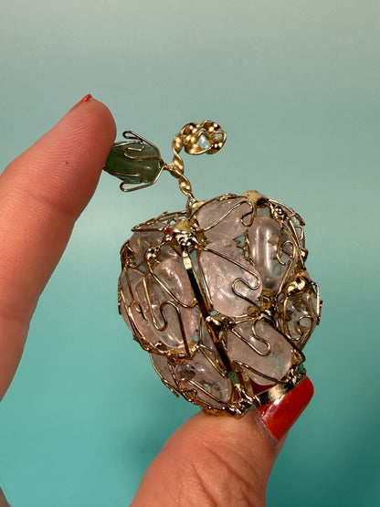 SM quartz wire wrapped apple