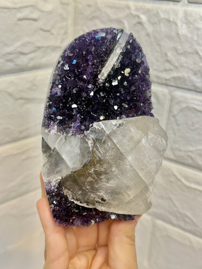 Gorgeous juicy Uruguay amethyst with calcite and goethite L