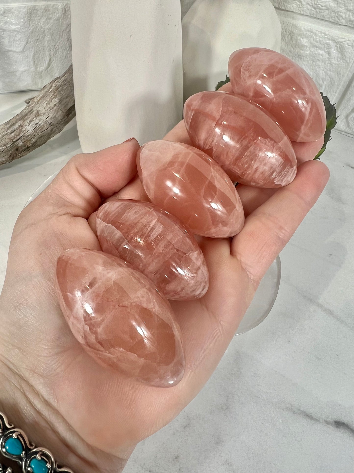 1 strawberry calcite shiva