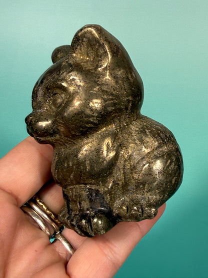 1 pyrite cat carving