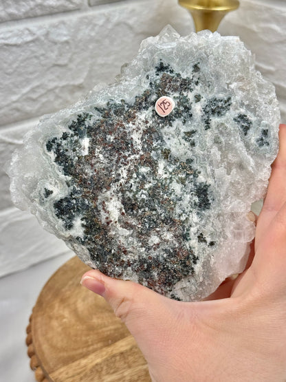 Beautiful LG diamond apophyllite specimen from India