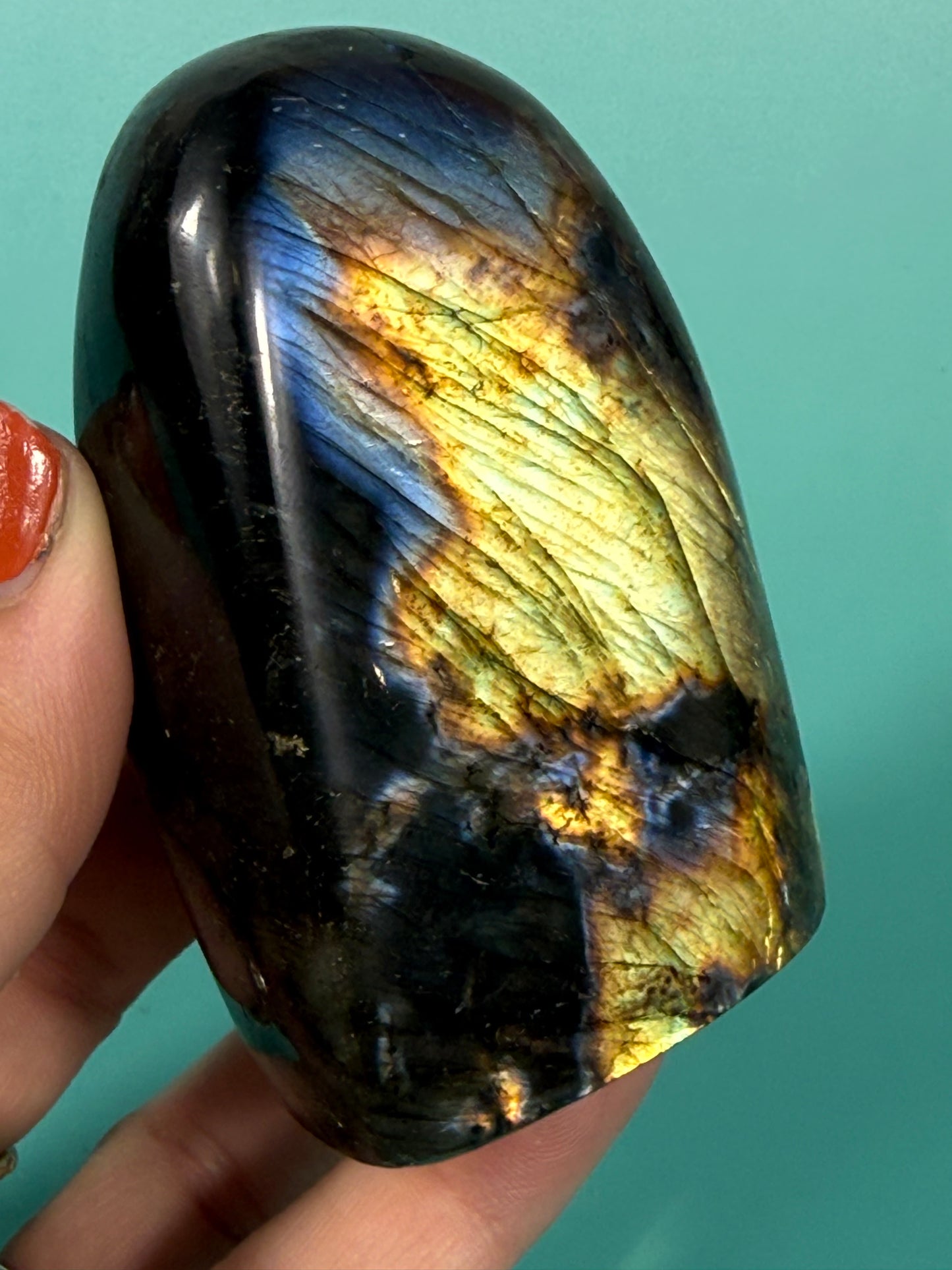 Stunning flashy labradorite Freeform S