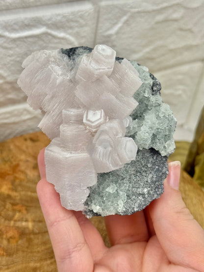 AAA pink coin calcite with fluorite specimen from China (UV REACTIVE)