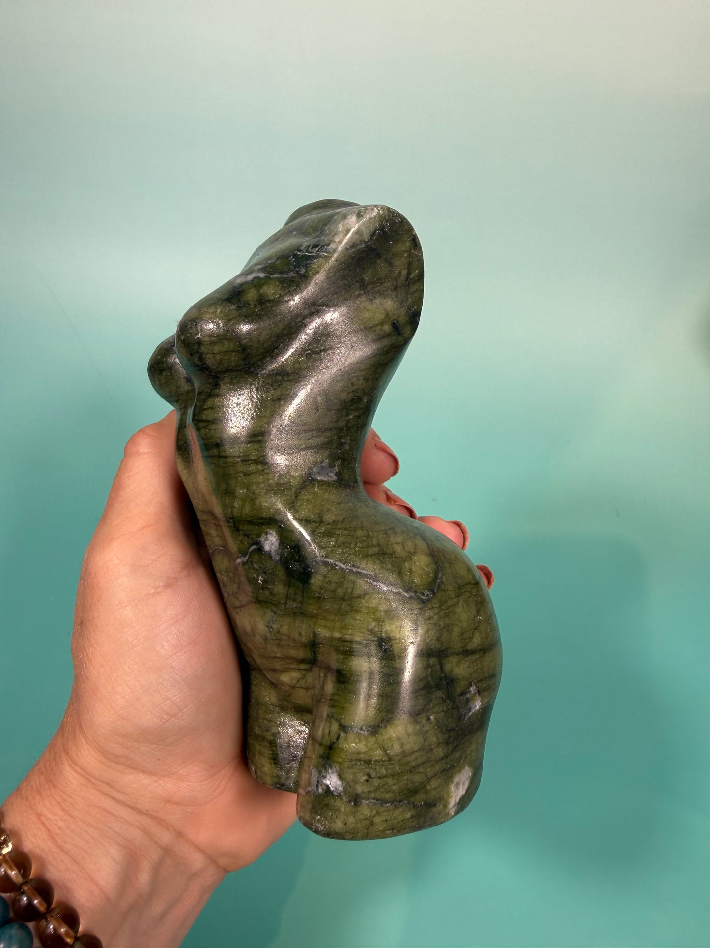 LG green jade goddess body