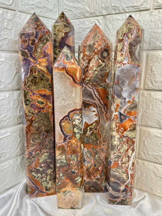 You pick! Statement money agate towers from Indonesia
