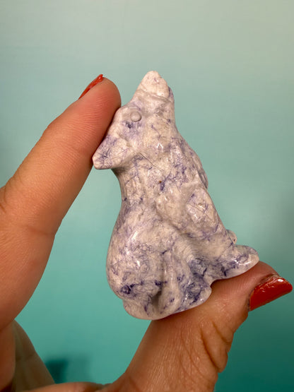1 opalized fluorite wolf carving