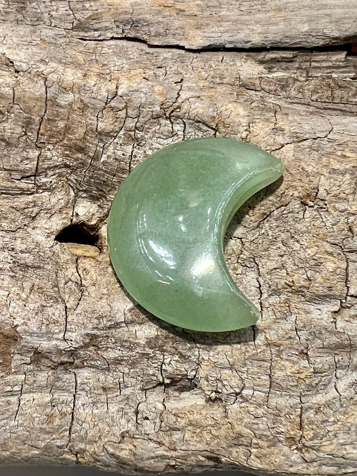 1 cute green aventurine moon