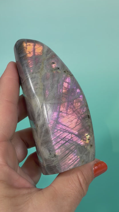 Beautiful pink flash labradorite Freeform J
