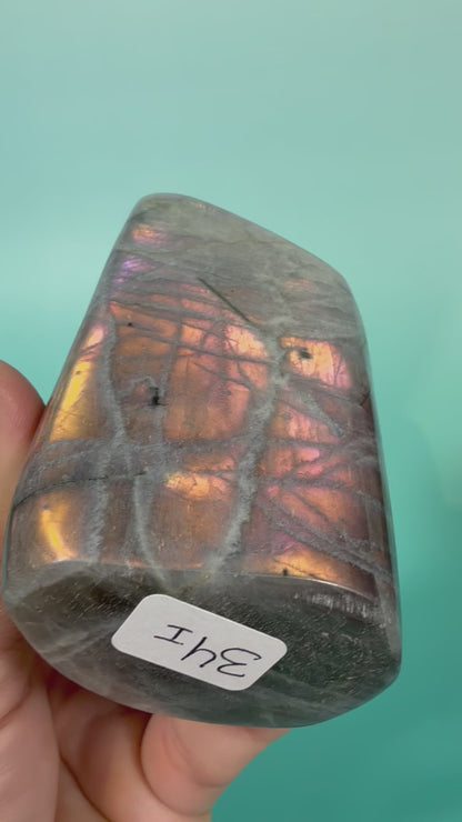Insane pink & orange flash Labradorite Freeform I