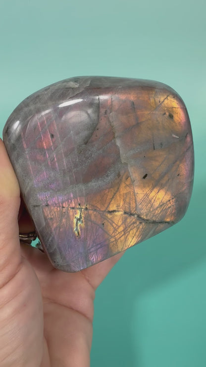 Sunset flash labradorite Freeform D