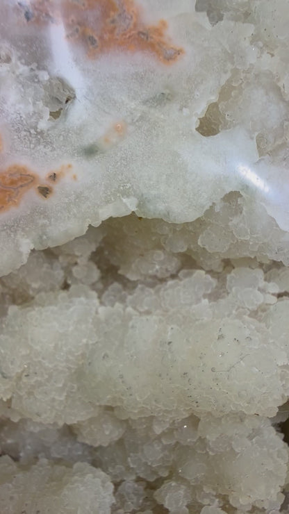 Stunning Peach & Sage amethyst from Uruguay R